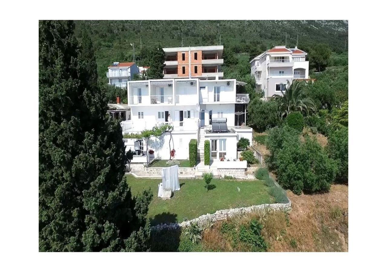 Apartments Mimoza บริสท์ ภายนอก รูปภาพ